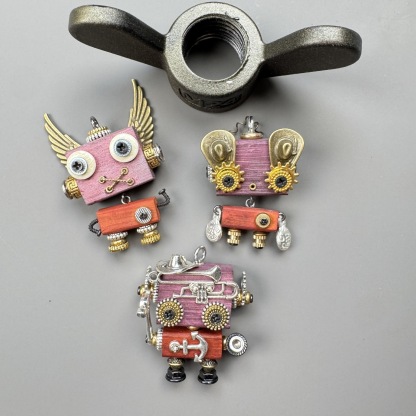 Wearable Steampunk Robot Art - Multi-Function Wooden Charm for Jewelry, Keys & Tech, Unique Geek Culture Accessory