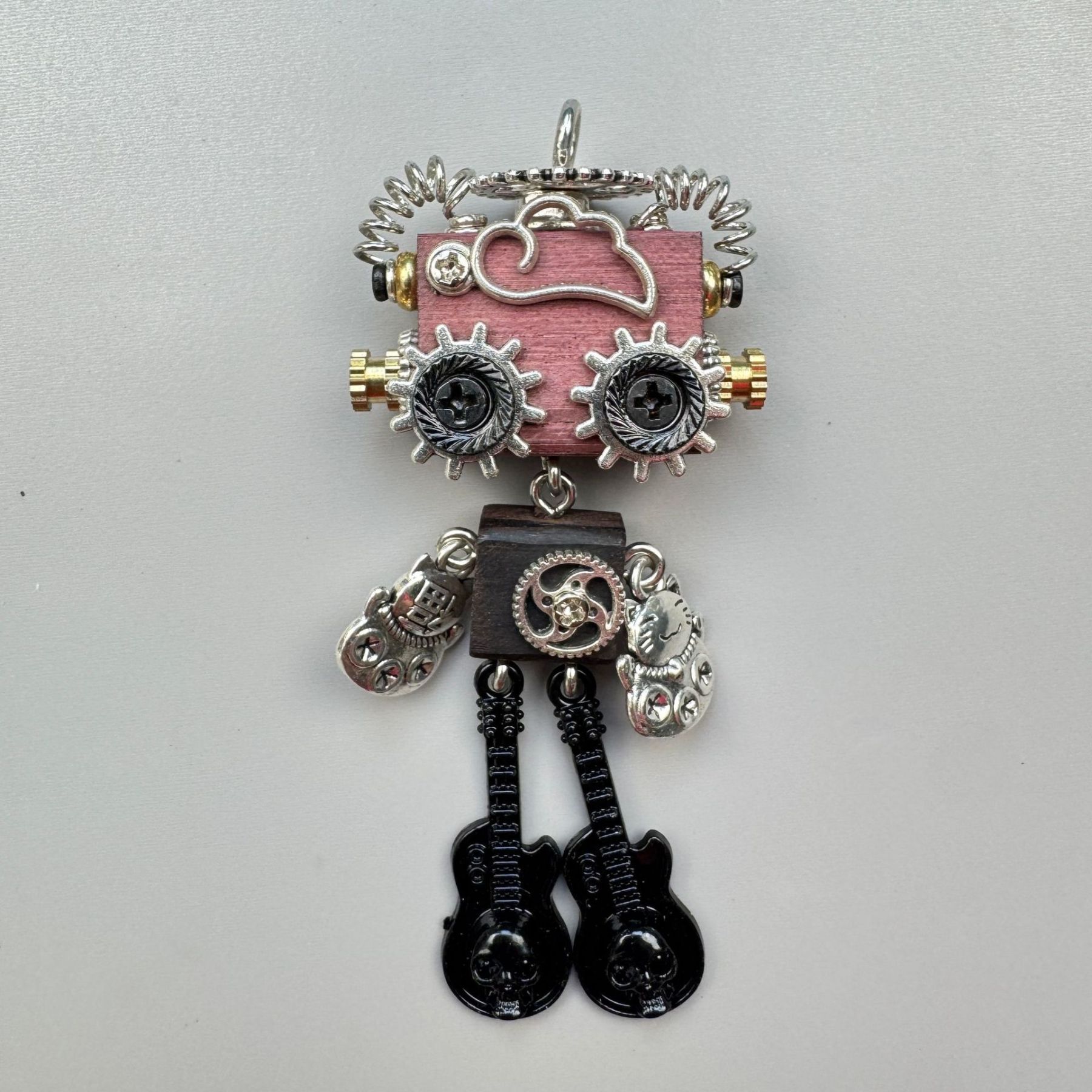 Original Punk Robot Keychain & Pendant - Handmade Wooden Necklace Charm, Detachable Phone Chain, Small Novelty Gift