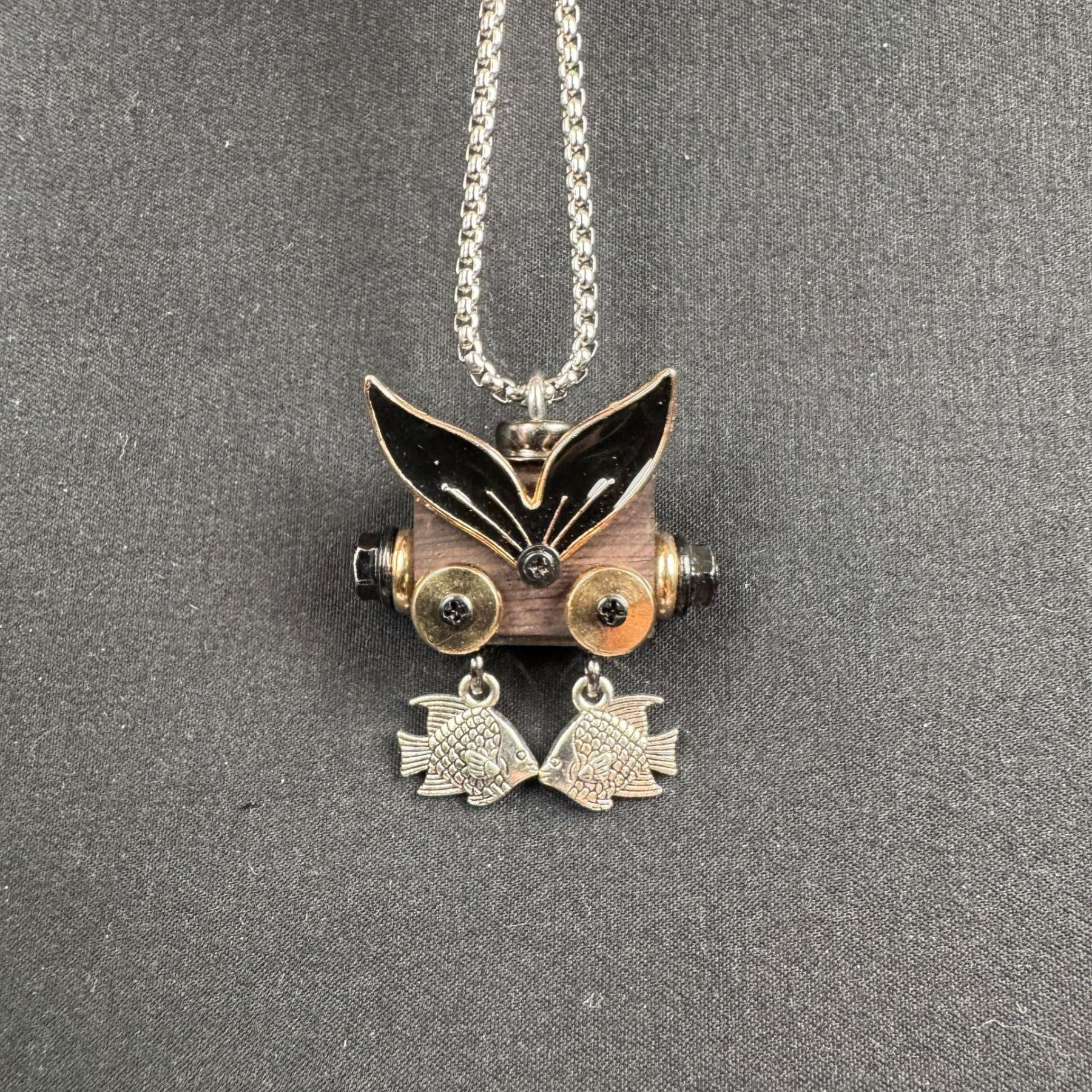 Clever Little Punk Robot - Handmade Wooden Keepsake for Daily Carry, Playful Unisex Necklace & Keychain Charm