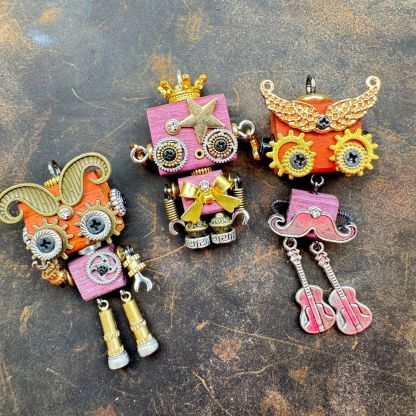 Original Steampunk Robot Pendant - Handcrafted Cultural Creative Artifact for Necklace & Phone Chain, Unique Unisex Designer Jewelry