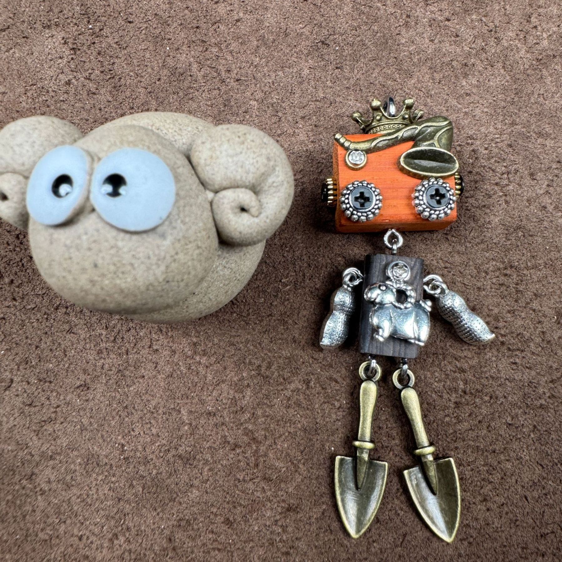 Personalized Zodiac Gift - Punk Robot Animal Keychain, Handmade Wooden Necklace Pendant with 12 Chinese Zodiac Signs