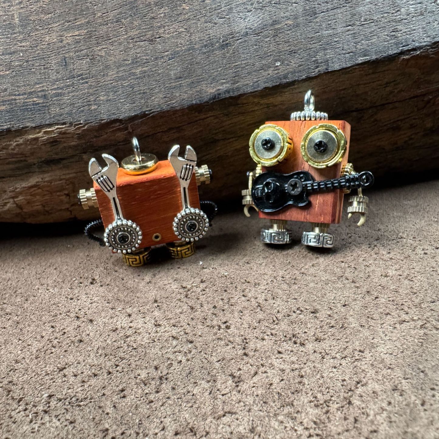 Original Handmade Punk Robot Pendant - Artisan Wooden Keychain & Phone Charm, Unique Unisex Necklace Accessory