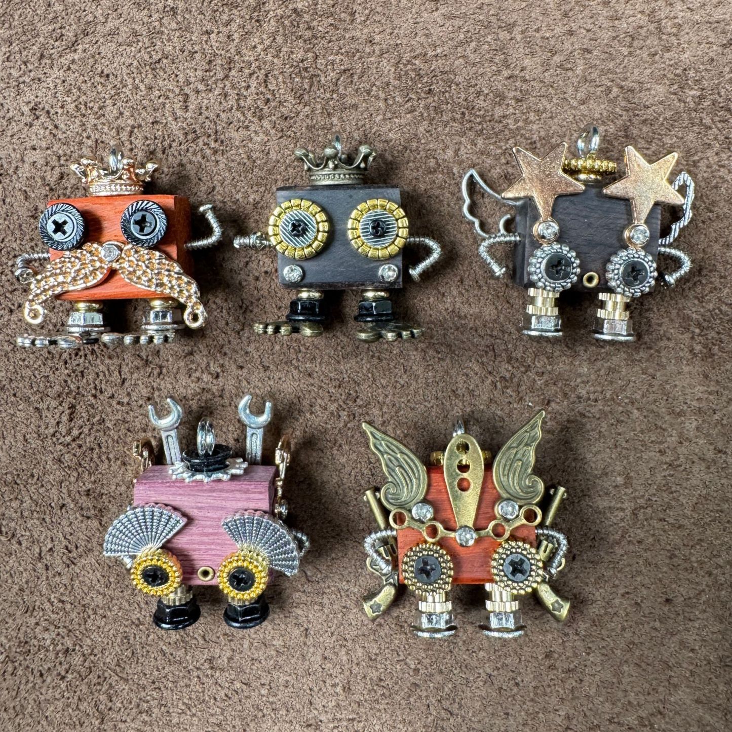 Indie Crafted Punk Robot Pendant - Boutique Design for Necklace & Keychain, Unique Unisex Streetwear Jewelry