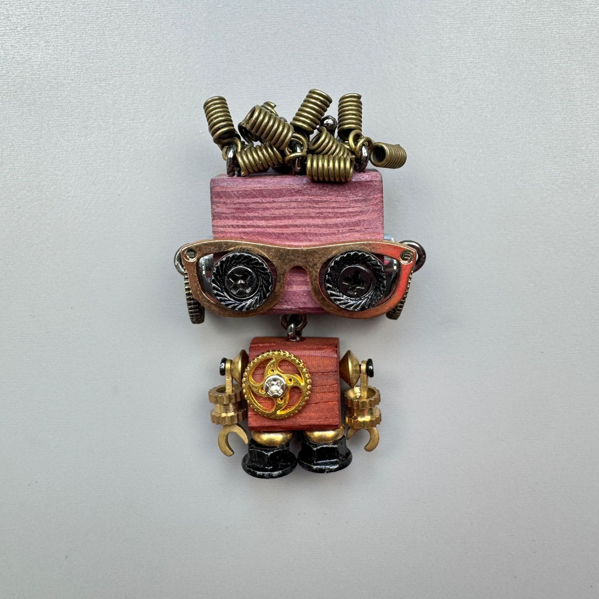 Original Punk Robot Keychain & Pendant - Handmade Wooden Necklace Charm, Detachable Phone Chain, Small Novelty Gift