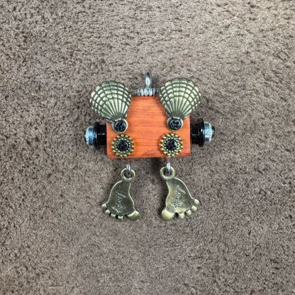 Clever Little Punk Robot - Handmade Wooden Keepsake for Daily Carry, Playful Unisex Necklace & Keychain Charm