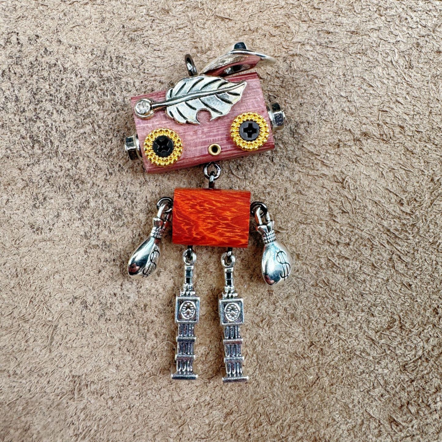 Handmade Punk Robot Wooden Pendant - Multi-Function Keychain, Phone Charm & Unisex Necklace | Stall Display Figurine