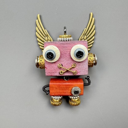 Wearable Steampunk Robot Art - Multi-Function Wooden Charm for Jewelry, Keys & Tech, Unique Geek Culture Accessory