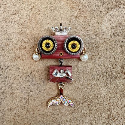 Handmade Punk Robot Wooden Pendant - Multi-Function Keychain, Phone Charm & Unisex Necklace | Stall Display Figurine