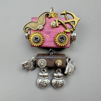 Unique Steampunk Robot Storytelling Piece - Handmade Wooden Pendant for Daily Carry, Unisex Jewelry & Tech Accessory
