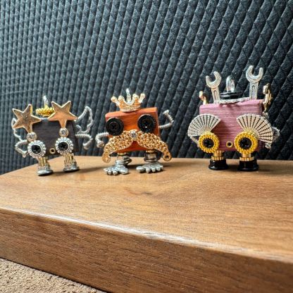 Indie Crafted Punk Robot Pendant - Boutique Design for Necklace & Keychain, Unique Unisex Streetwear Jewelry