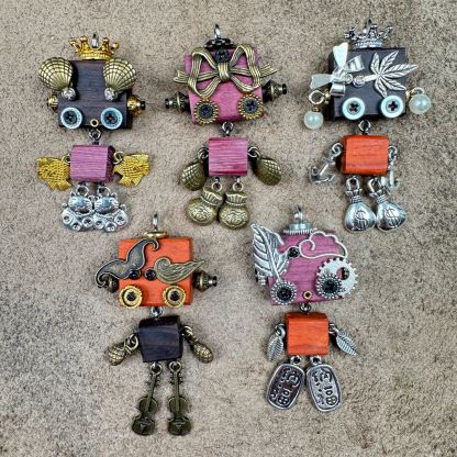 Handmade Wood & Punk Robot Charm - Your Perfect Daily Companion as a Necklace Pendant or Keychain, Unisex Artisan Piece