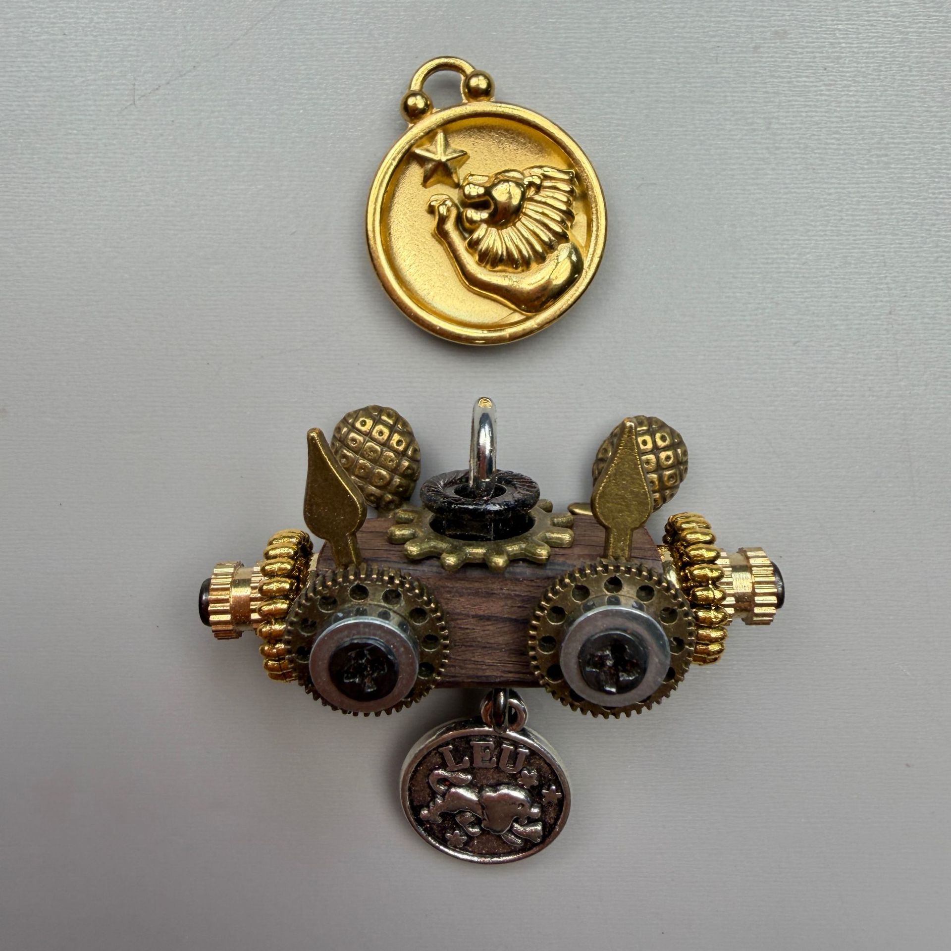 Zodiac Steampunk Robot Pendant - 12 Signs Handmade Wooden Charm for Necklace & Keychain, Unique Astrology Accessory