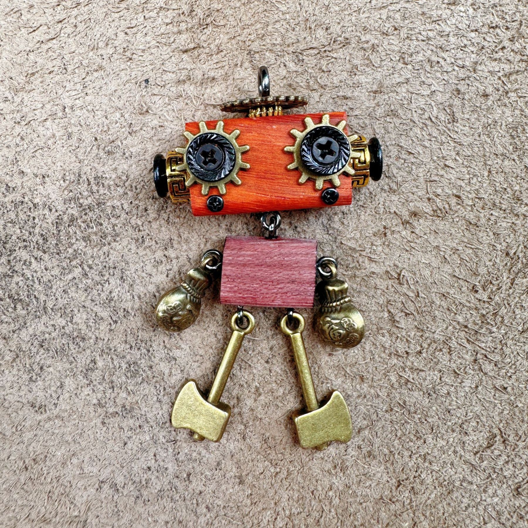 Handmade Punk Robot Wooden Pendant - Multi-Function Keychain, Phone Charm & Unisex Necklace | Stall Display Figurine