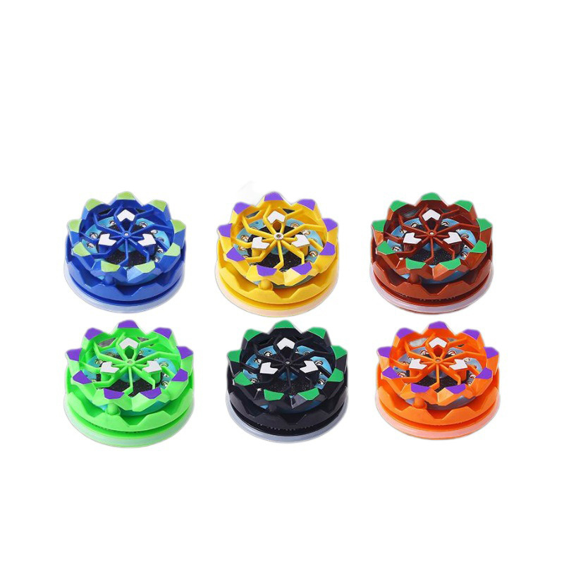 Handheld spinning firework top