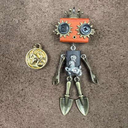 Steampunk Zodiac Guardians - Handcrafted 12 Constellation Robot Pendant, Wooden Keychain & Geek Gift