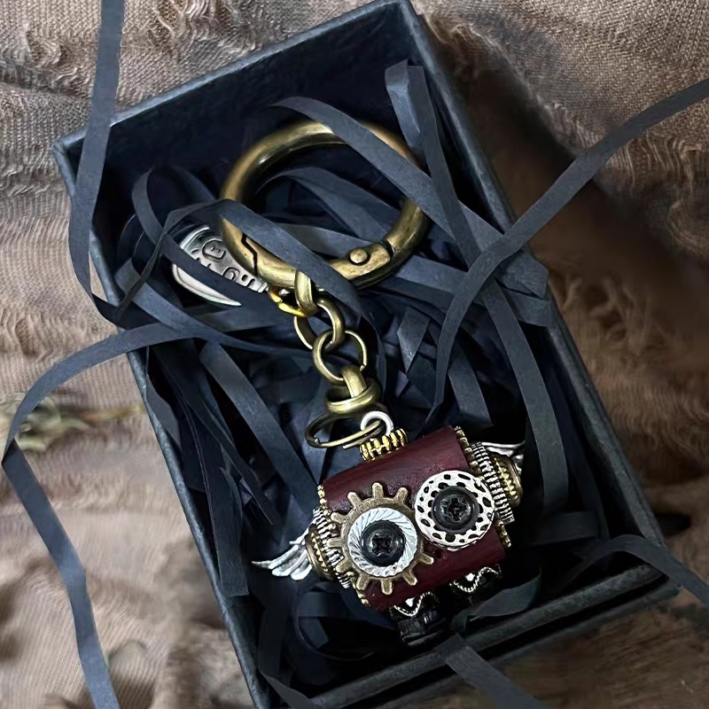 Handmade Cyberpunk Gothic Angel Keychain - Ominous Eye Steampunk Pendant for Bag, Car, Necklace