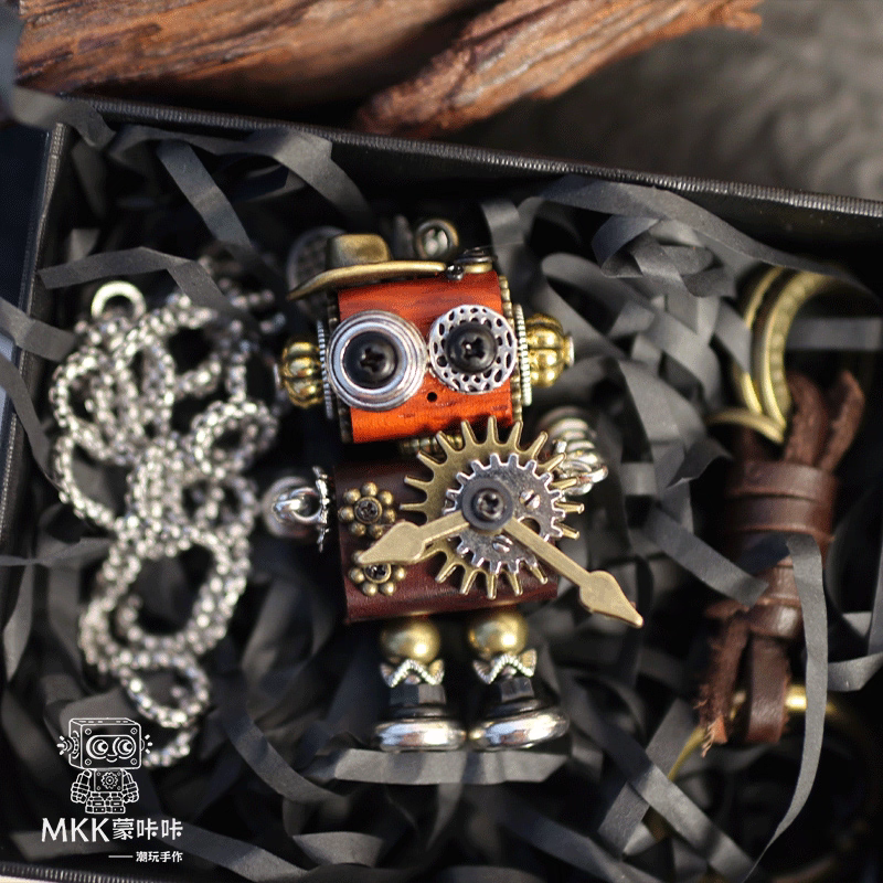 Handmade Cyberpunk Gothic Angel Keychain - Ominous Eye Steampunk Pendant for Bag, Car, Necklace