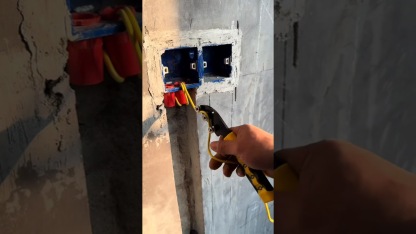 Manual Wire Straightener - Professional Quick & Easy Cable Straightening Tool for Electrical Box & Cabinet Wiring, Electrician-Recommended