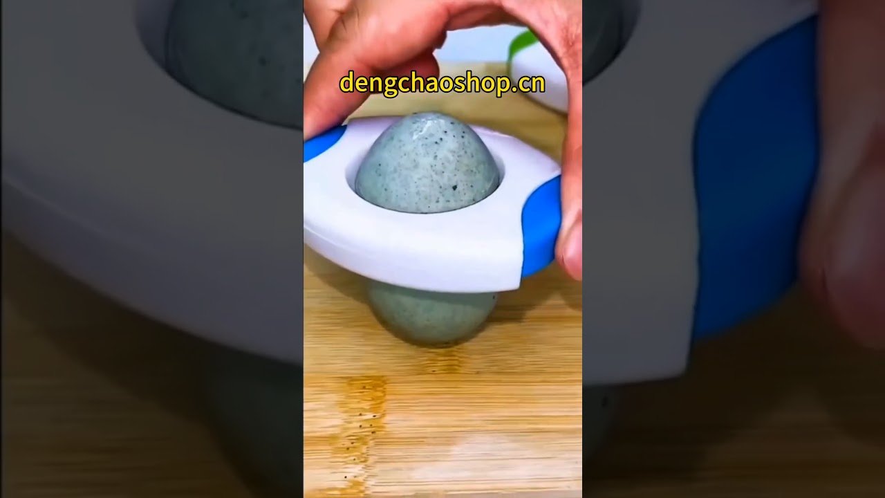 The Precision Egg Cutter