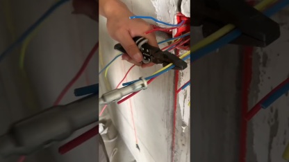 Automatic Wire Twister for Electricians - No-Strip Quick Connector | 2-5 Wires | Galvanized Steel, Anti-Rust & Durable