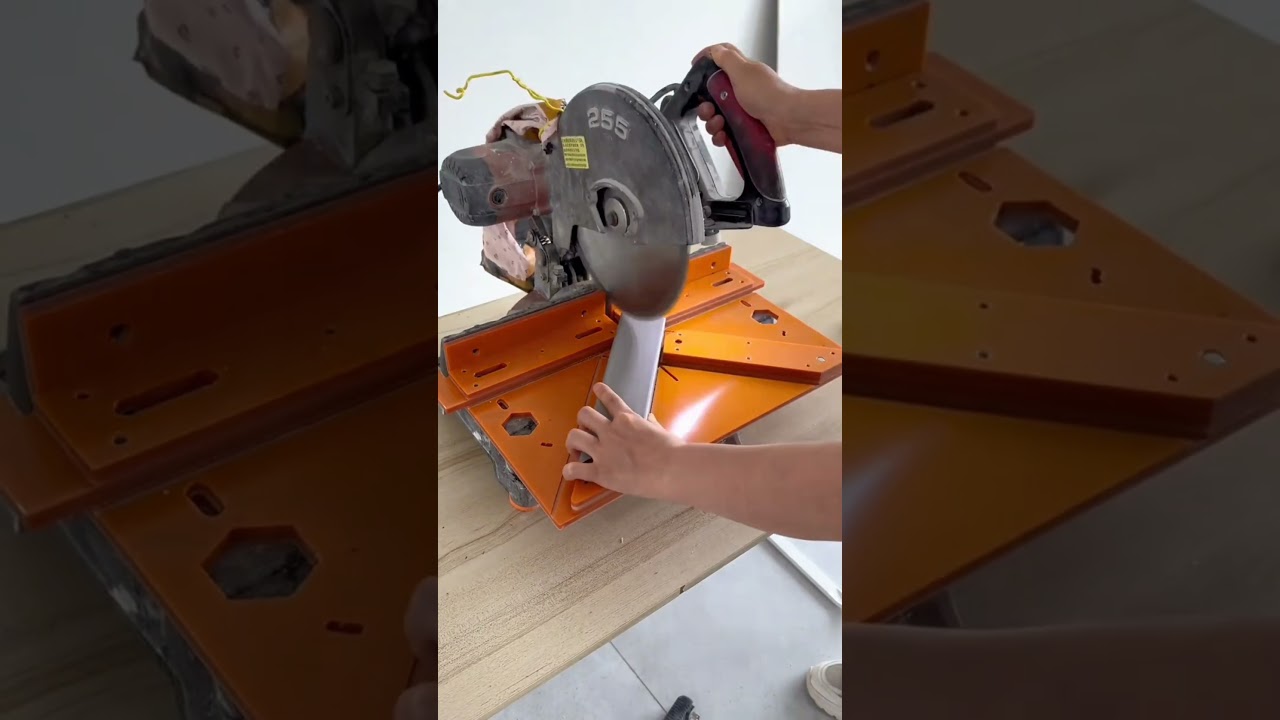  Universal Portable Cutting Guide Jig for Aluminum Saw Machines | 45° & 90° Angle Cutter for Woodworking & Trim