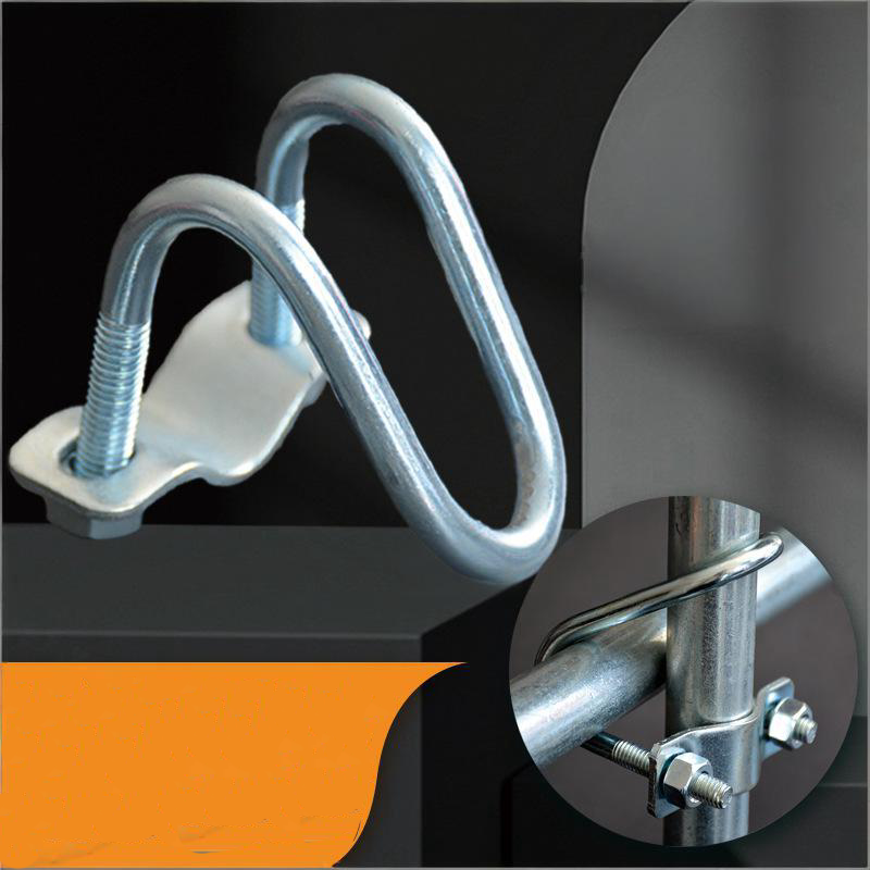 Heavy-Duty Galvanized Cross Pipe Clamp, Double U-Bolt Scaffolding Bracket, Reinforced Steel Pipe Connector for Secure Fastening