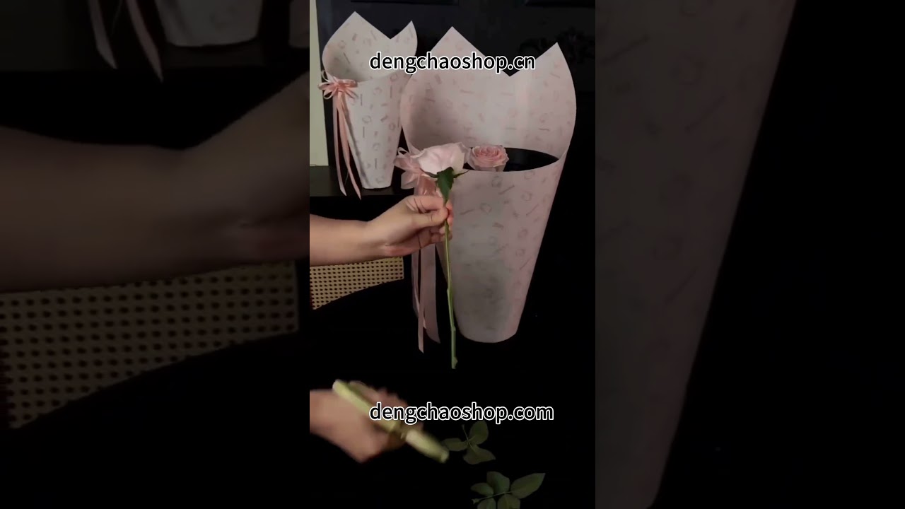 2-in-1 Floral Scissors & Thorn Stripper - Replaceable Blades Professional Rose Pruner, Flower Arranging Tool for Florists