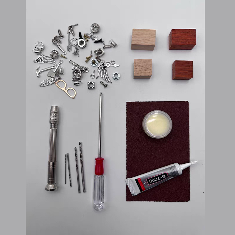 DIY Wooden Robot Keychain Kit - Build Your Own Mini Robot