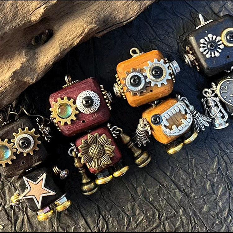 Handmade Cyberpunk Gothic Angel Keychain - Ominous Eye Steampunk Pendant for Bag, Car, Necklace