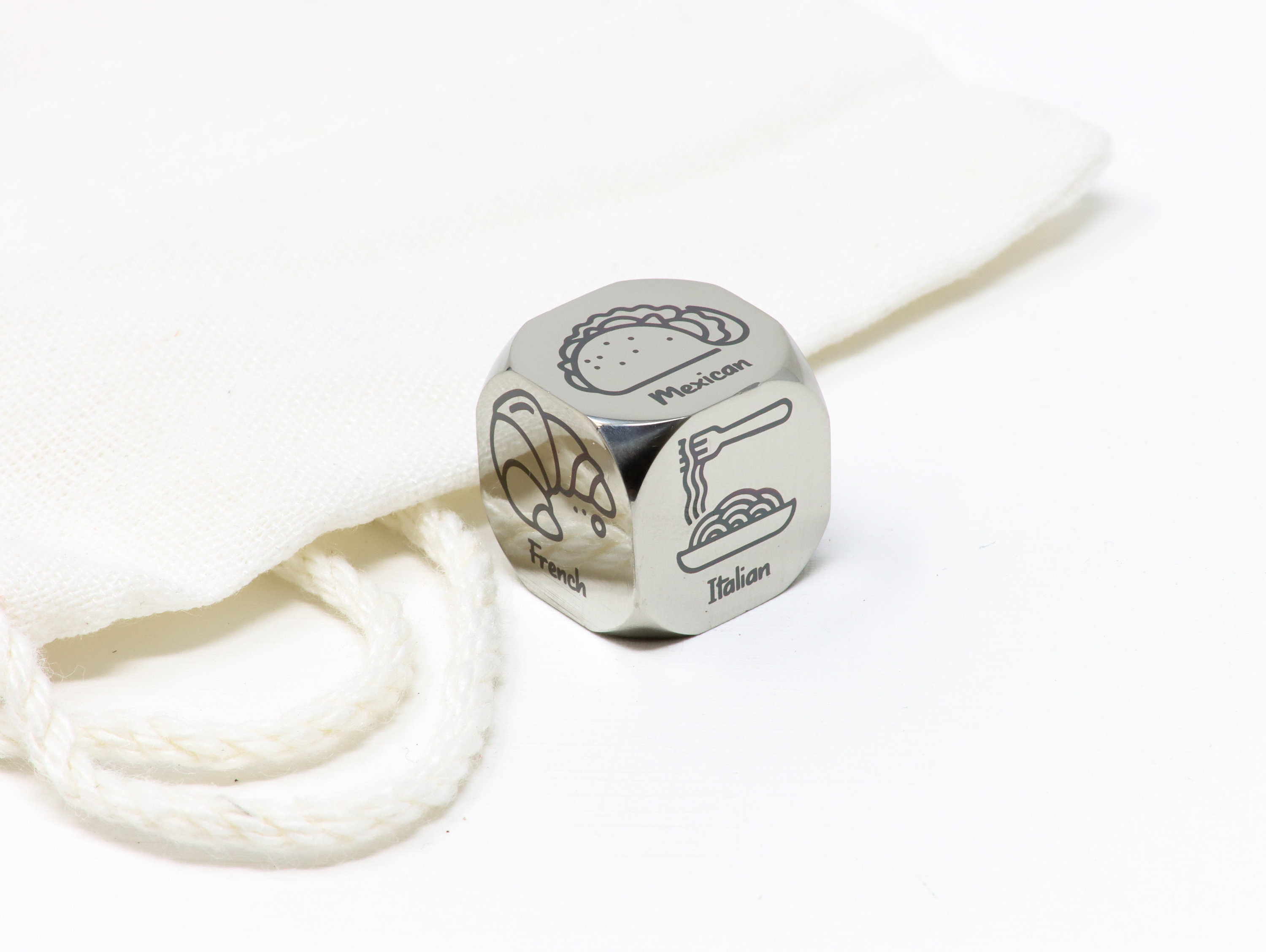 Couples date decision dice