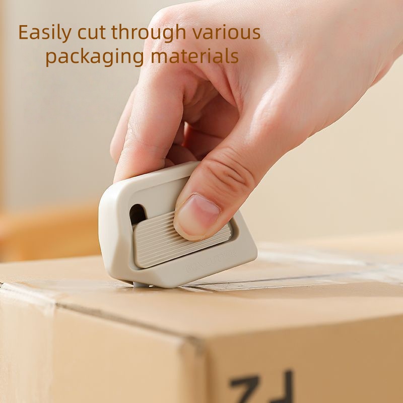 Automatic rebound box cutter