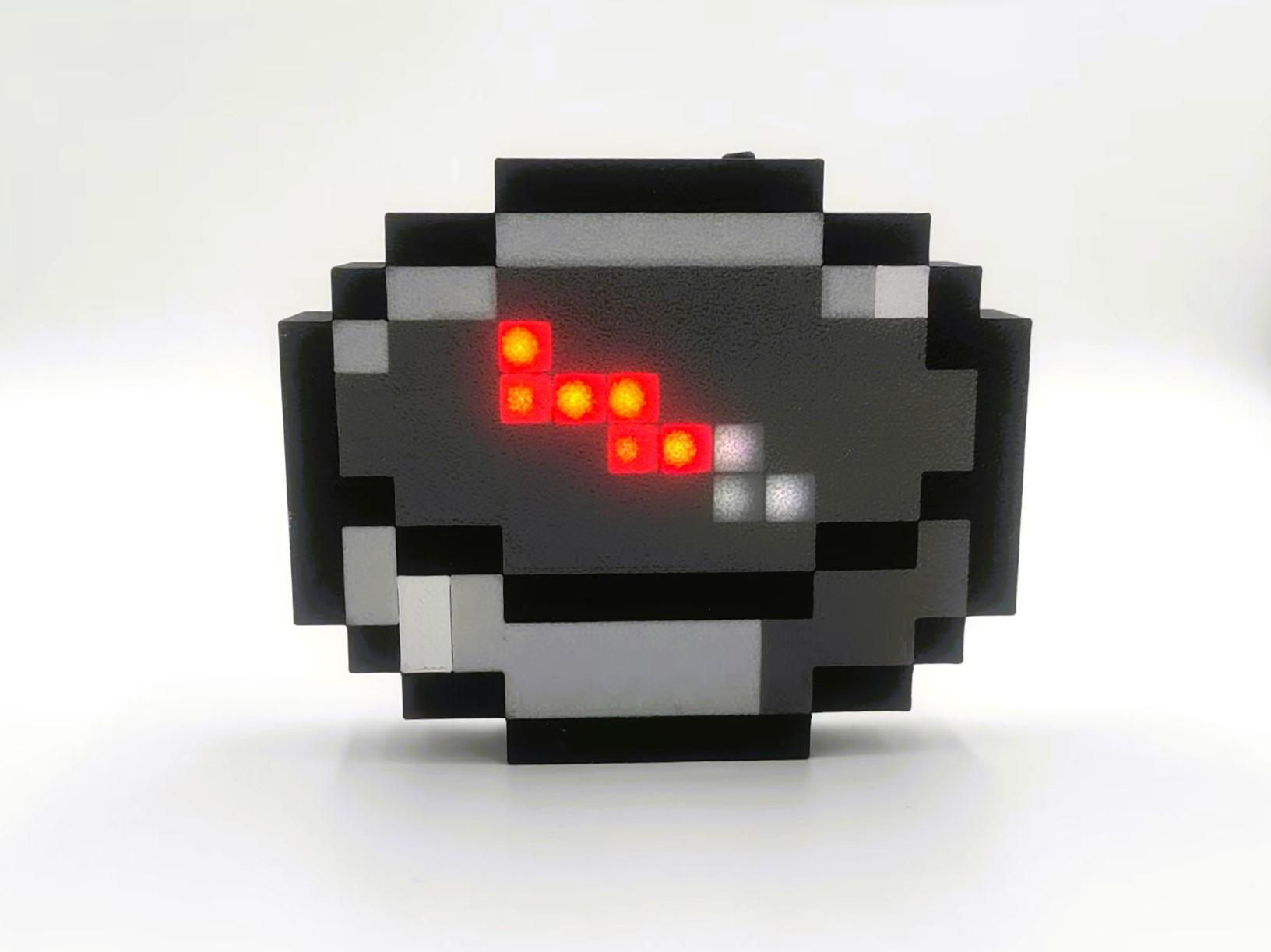 Pixel style movable compass