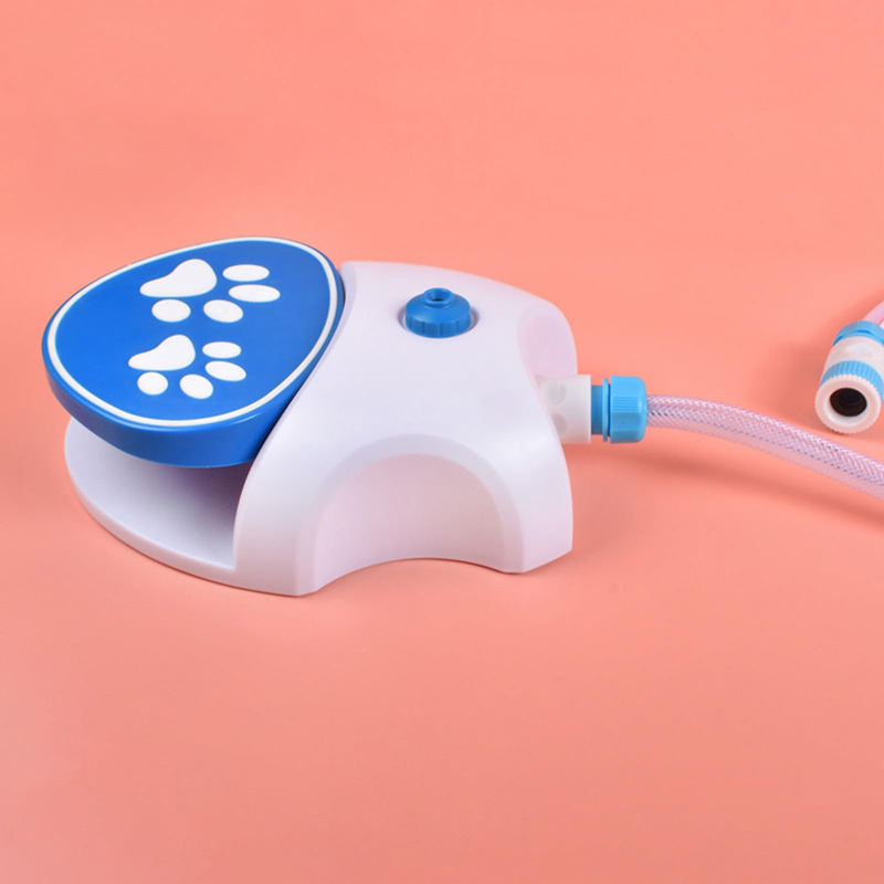 Outdoor pet pedal water dispenser