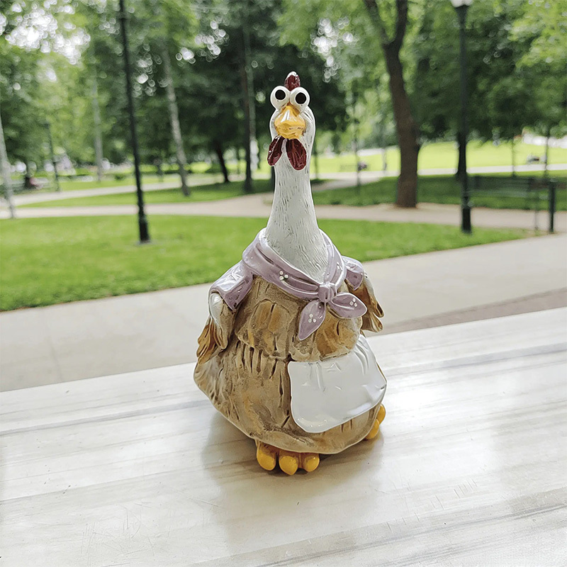 Couple rooster and hen decorative ornament