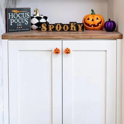 Cabinet door handle decoration