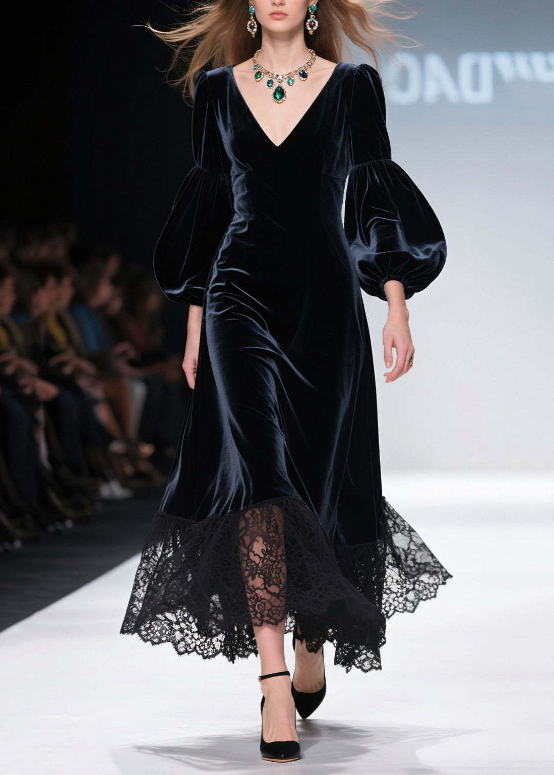 Art V Neck Lace Patchwork Velvet Maxi Dresses Lantern Sleeve