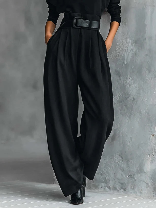 All-black Turtleneck Long-sleeved T-shirt And Straight-leg Pants Two-piece Set (including Belt)
