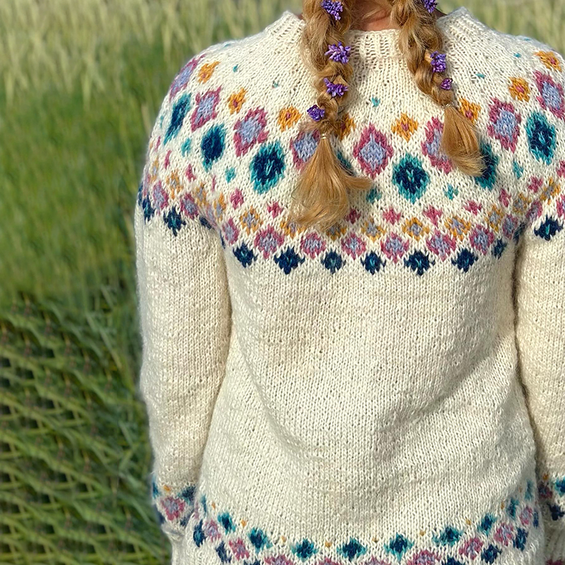 Geometric Diamond Contrast Print Crew Neck Long Sleeved Sweater