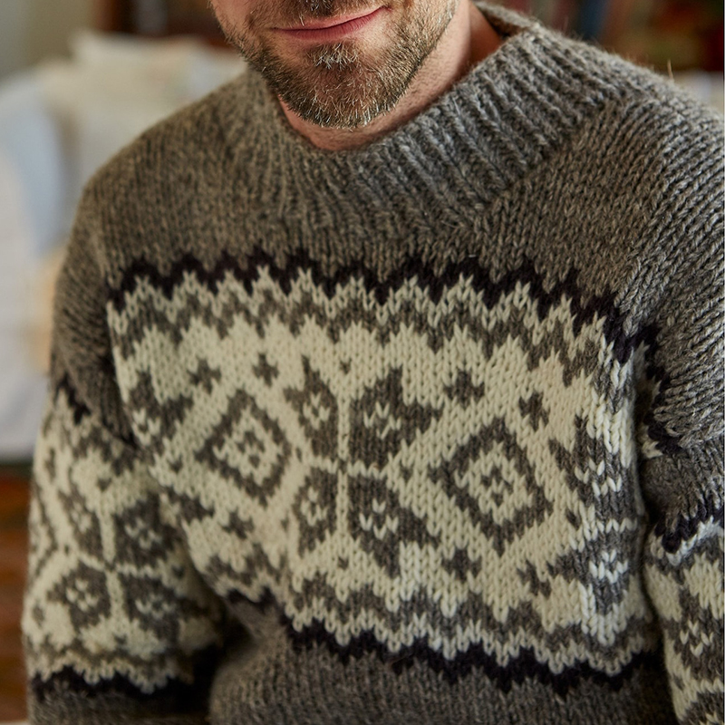 Vintage knitted jacquard crew neck sweater