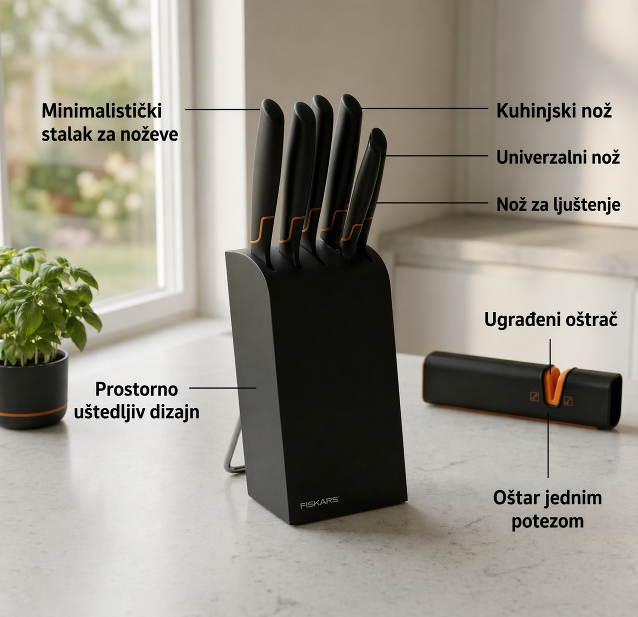 Ograničeno izdanje: 5-dijelni set noževa FISKARS® (s držačem za nože) – linija FISKARS EDGE, oštri kuhinjski noževi + oštrač