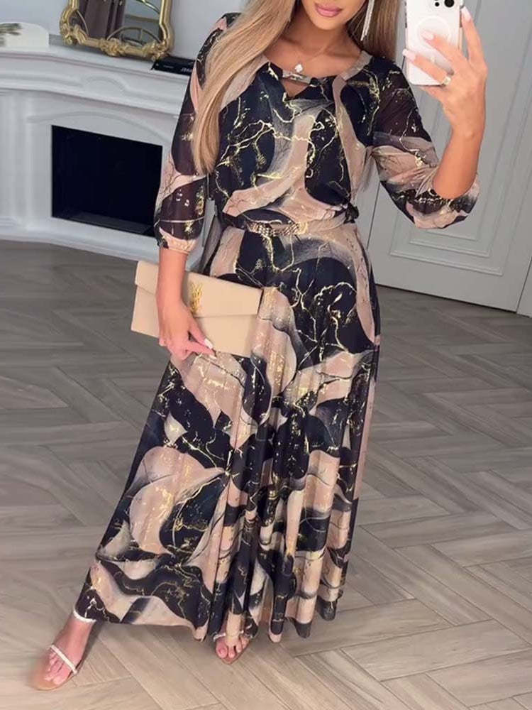 Elegant och sofistikerad aftonklänning – Damkläder för galor och speciella tillfällen | Lumière Collection