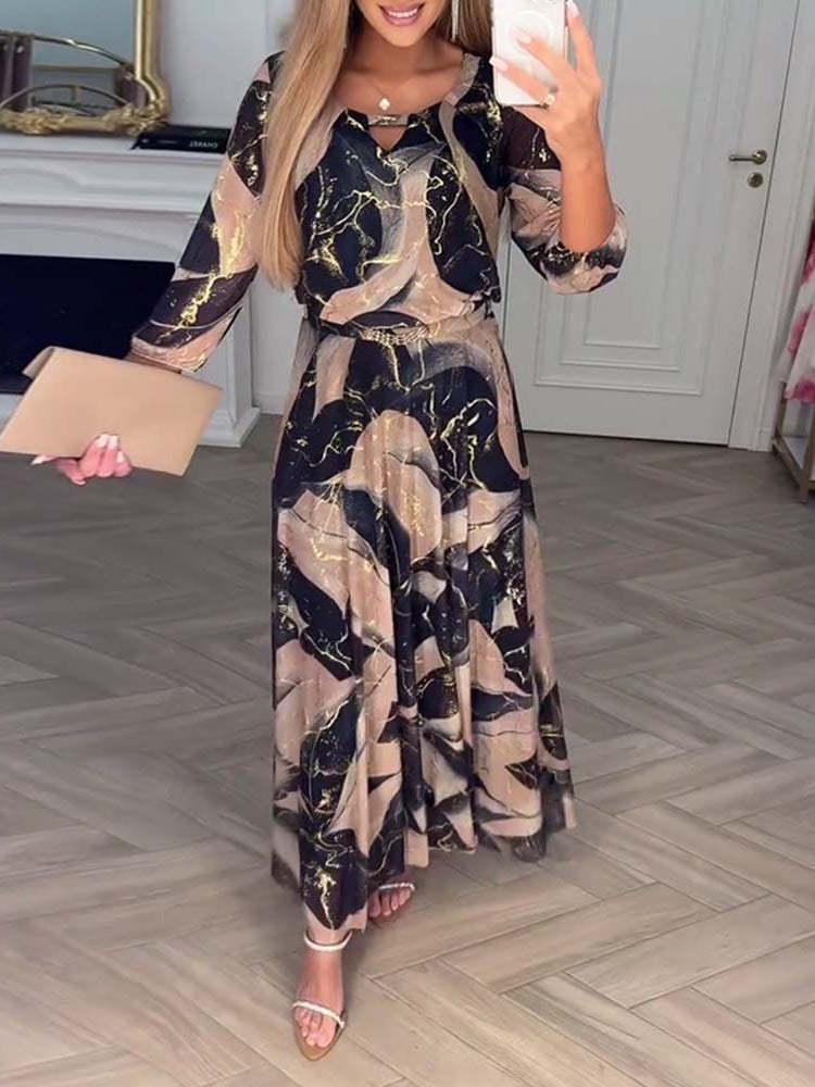 Elegant och sofistikerad aftonklänning – Damkläder för galor och speciella tillfällen | Lumière Collection