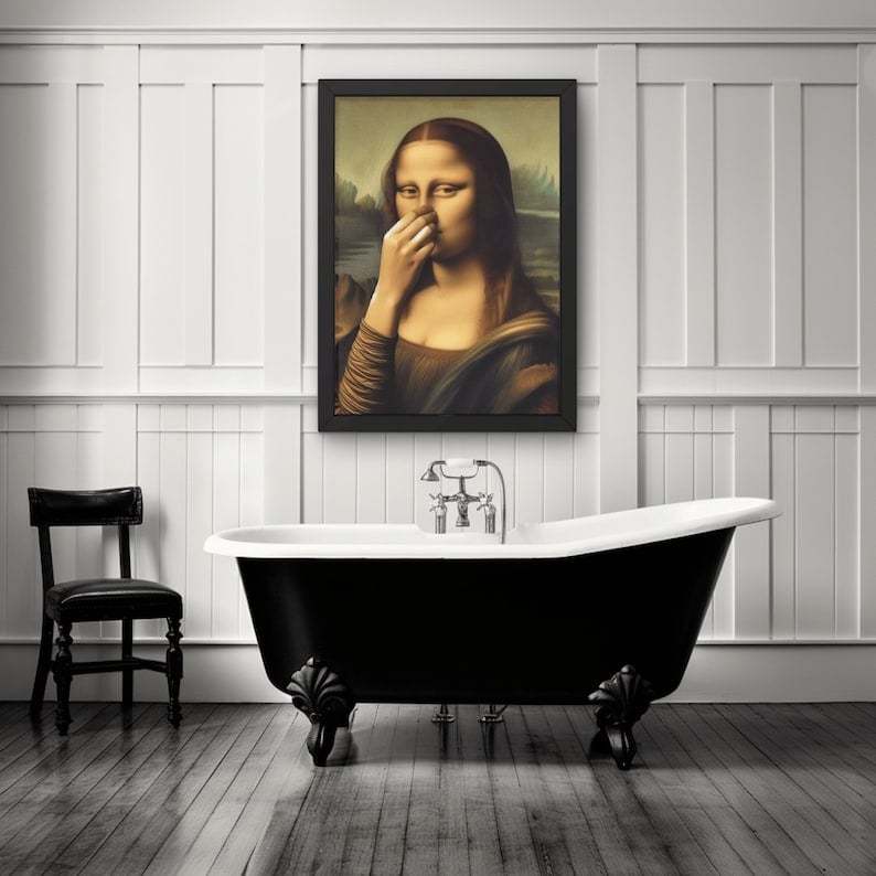 Rolig Badrumstavla i Canvas – Mona Lisa med Lekfull Twist