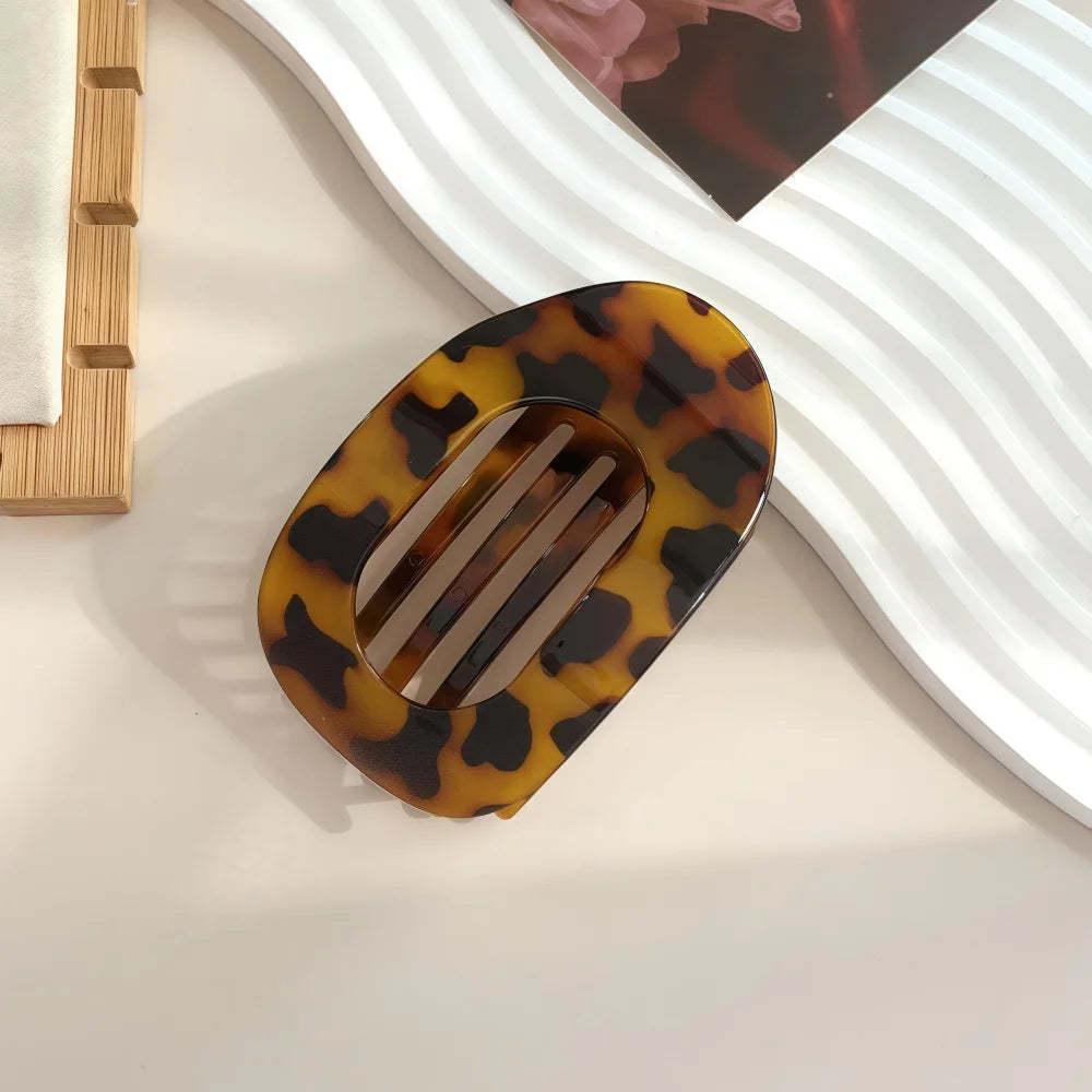  Geometrisk Hårklämma – Enkel Stil för Varje Tillfälle