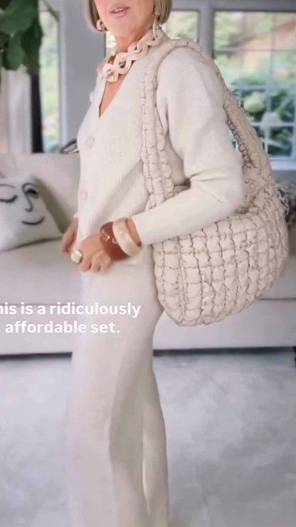 Mjuk stickad tröja för damer