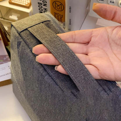 Sminkväska med Smart Fackdesign – Ordning, Skydd & Hygien i Ett