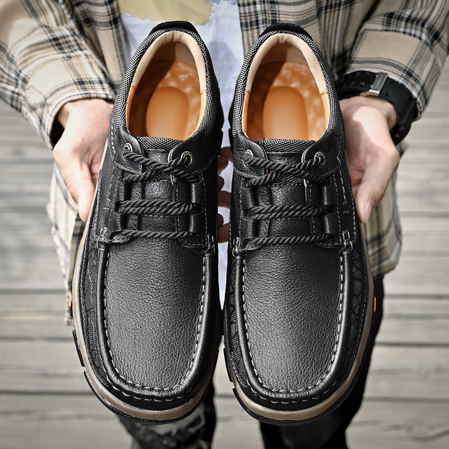 Eldcomf® -  transition with orthopedic and extremely comfortable sole with laces