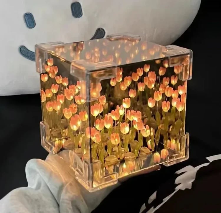 🔥Christmas Pre Sale 49% Off🌷- Magic Cube Tulips Flower Table Lamp