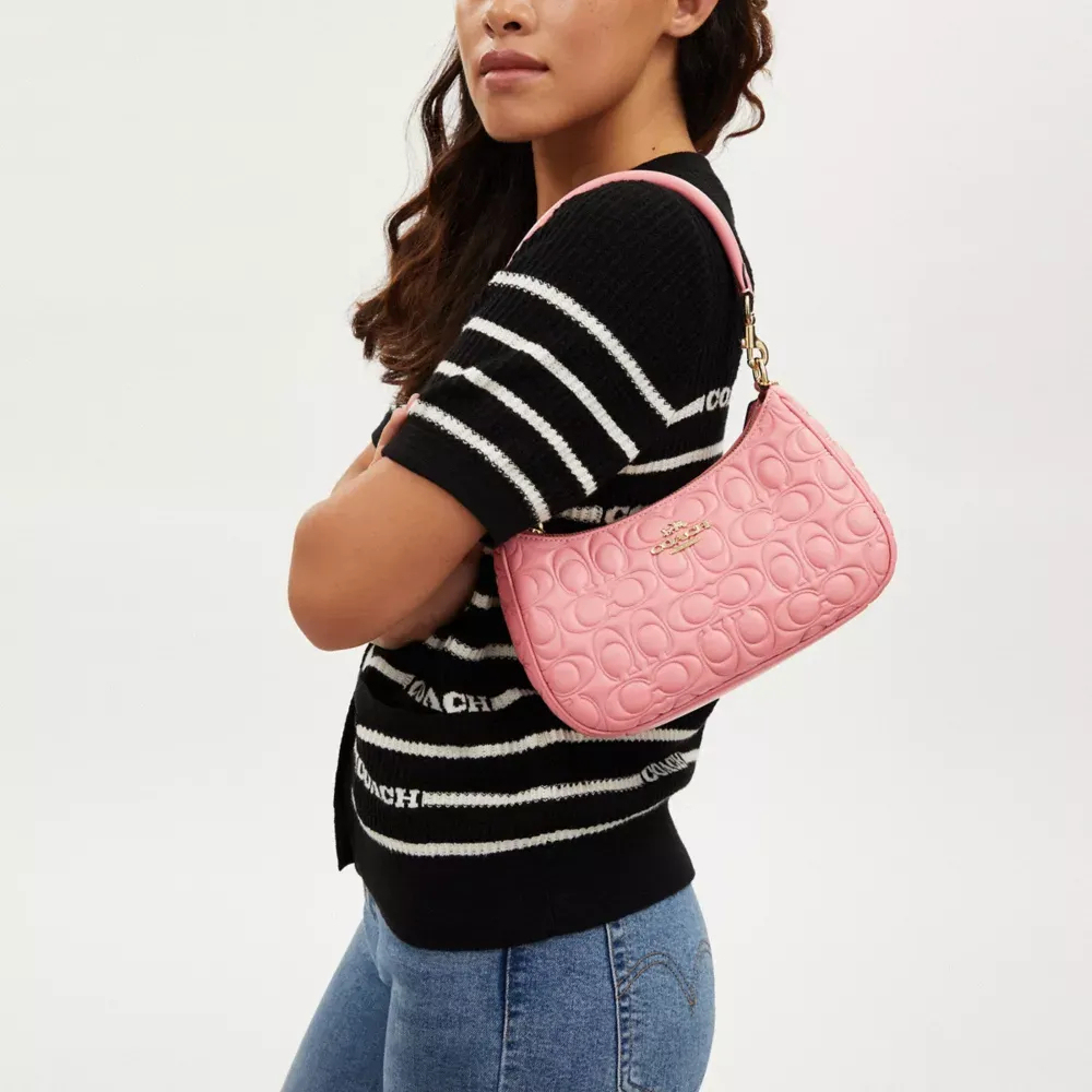 COAthtCH Classic handbags