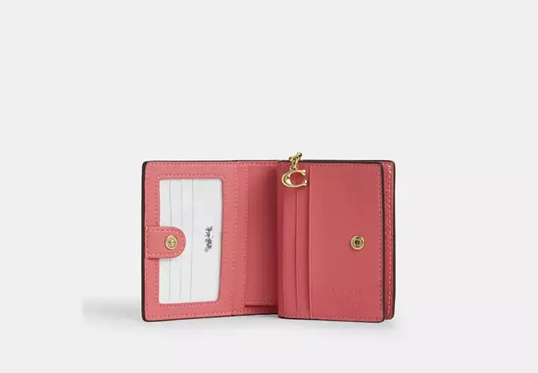 Coach X Peanuts Snap Wallet With Lucy